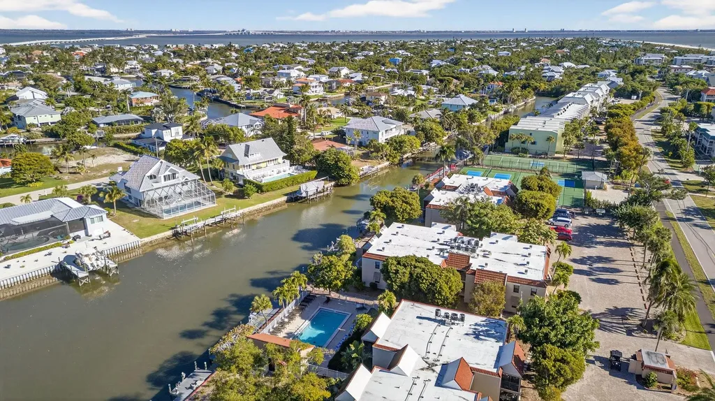 845 E Gulf Drive Sanibel FL 33957