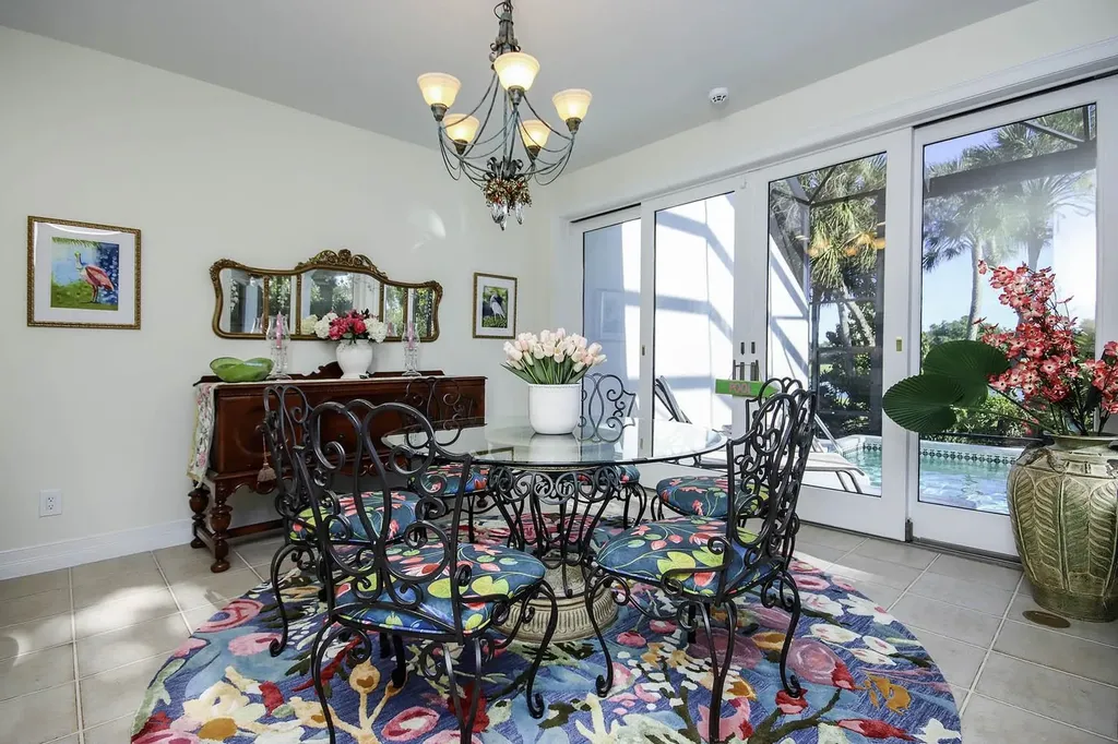 2548 Wulfert Road Sanibel FL 33957