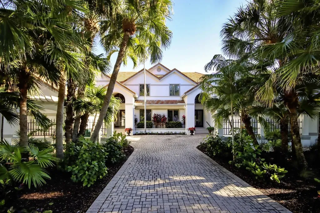 2548 Wulfert Road Sanibel FL 33957