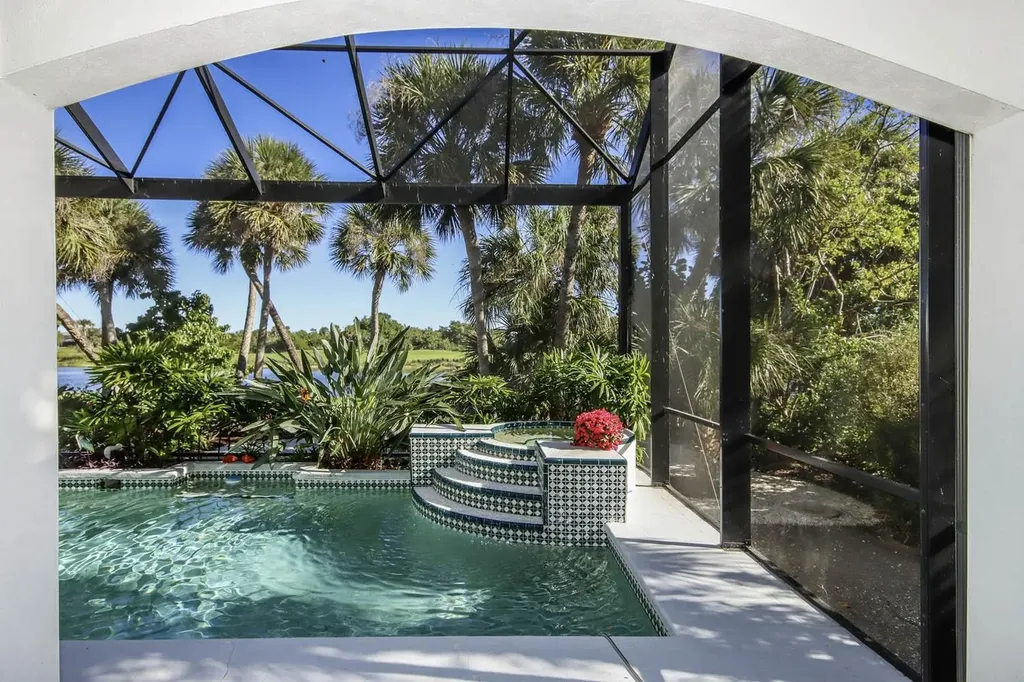 2548 Wulfert Road Sanibel FL 33957