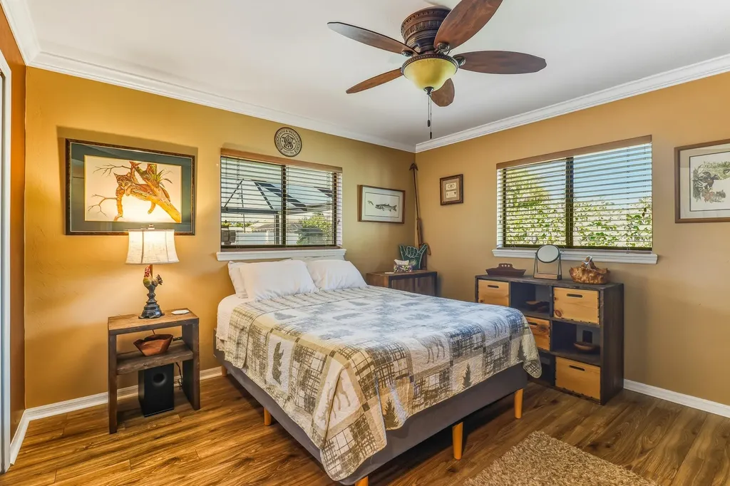 1425 SE 21st Terrace Cape Coral FL 33990