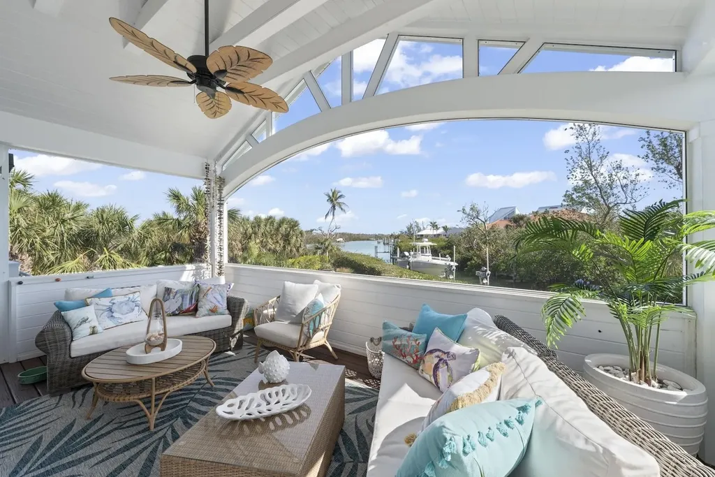 6407 Pine Avenue Sanibel FL 33957