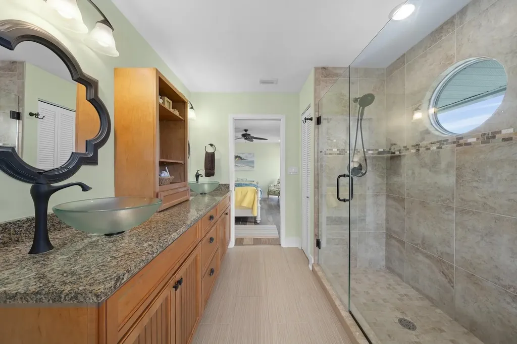 6407 Pine Avenue Sanibel FL 33957