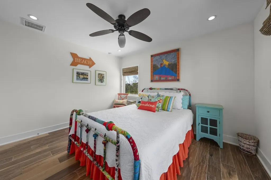 6407 Pine Avenue Sanibel FL 33957