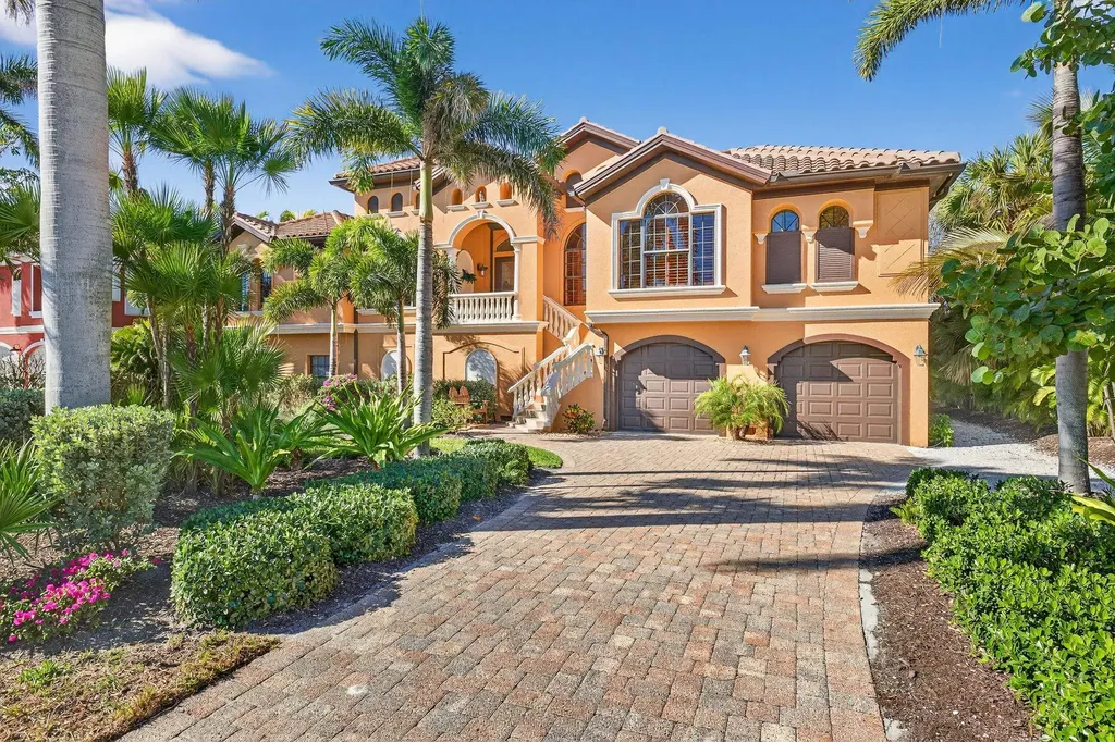 1490 Middle Gulf Drive Sanibel FL 33957
