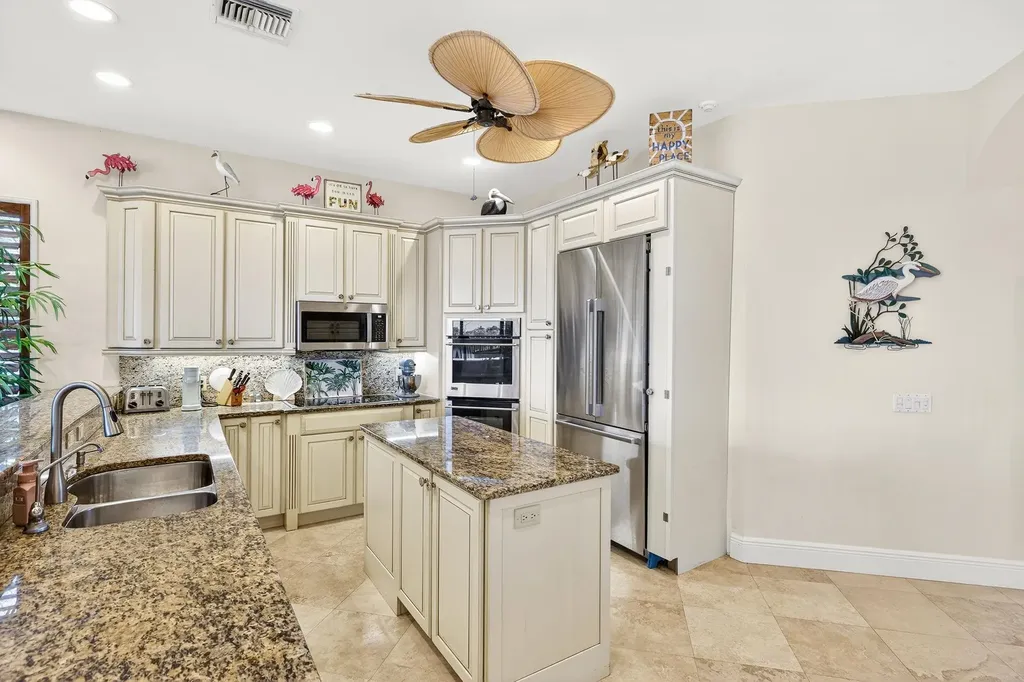 1490 Middle Gulf Drive Sanibel FL 33957