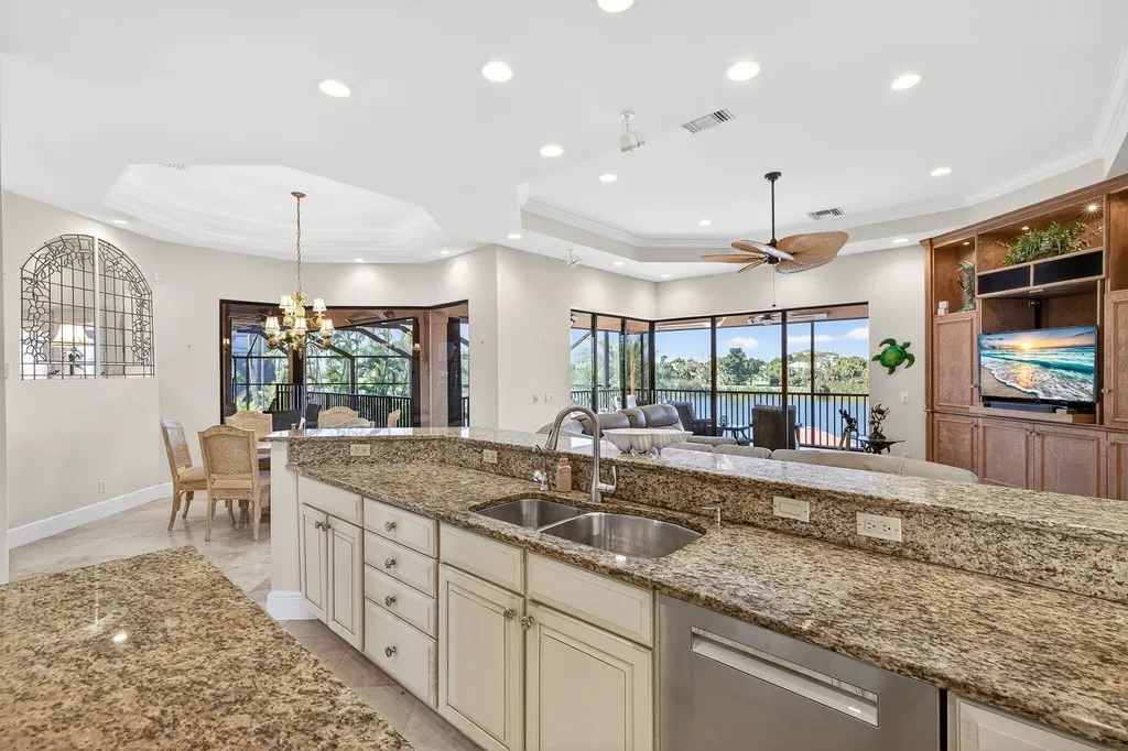 1490 Middle Gulf Drive Sanibel FL 33957
