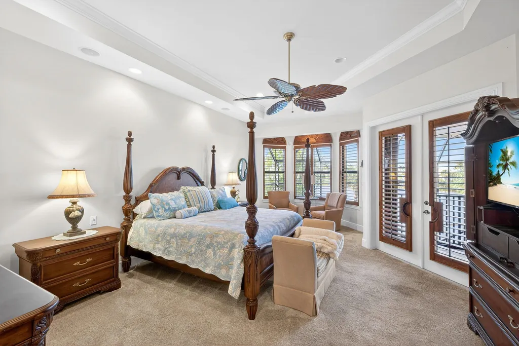 1490 Middle Gulf Drive Sanibel FL 33957
