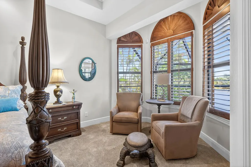 1490 Middle Gulf Drive Sanibel FL 33957