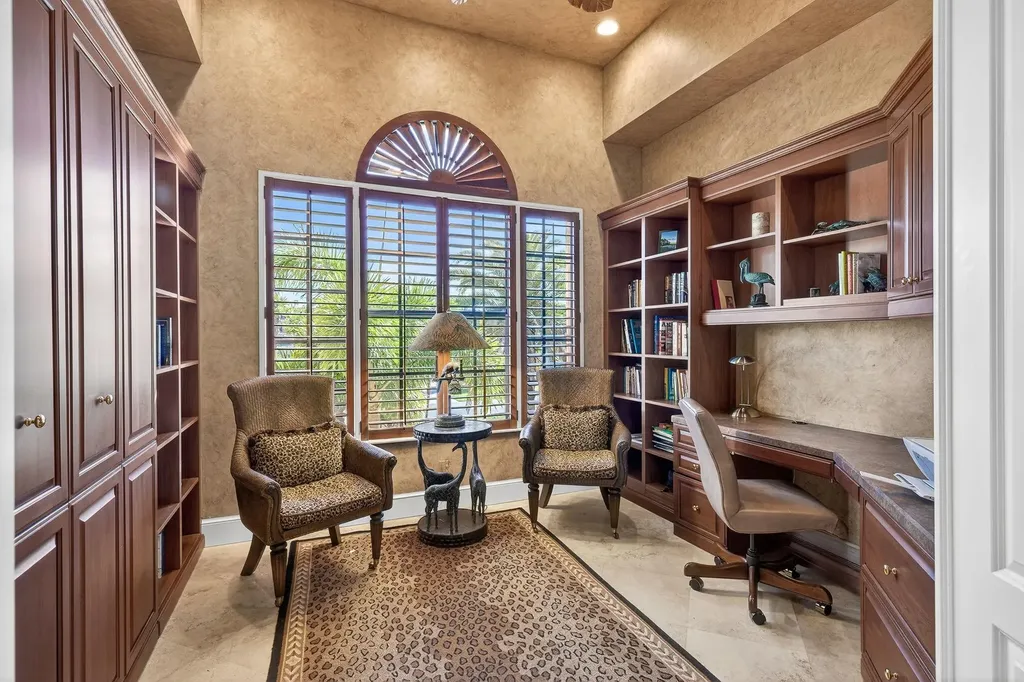 1490 Middle Gulf Drive Sanibel FL 33957