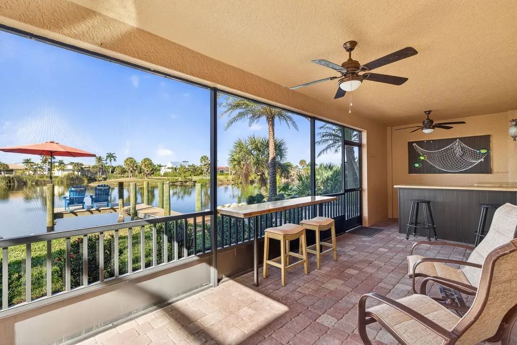 1490 Middle Gulf Drive Sanibel FL 33957