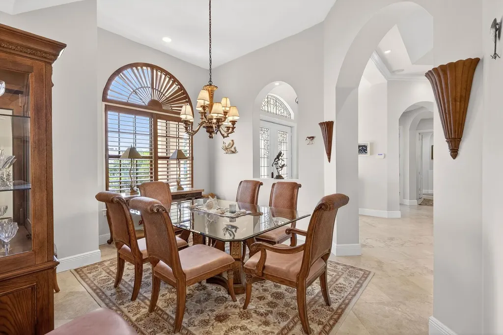 1490 Middle Gulf Drive Sanibel FL 33957