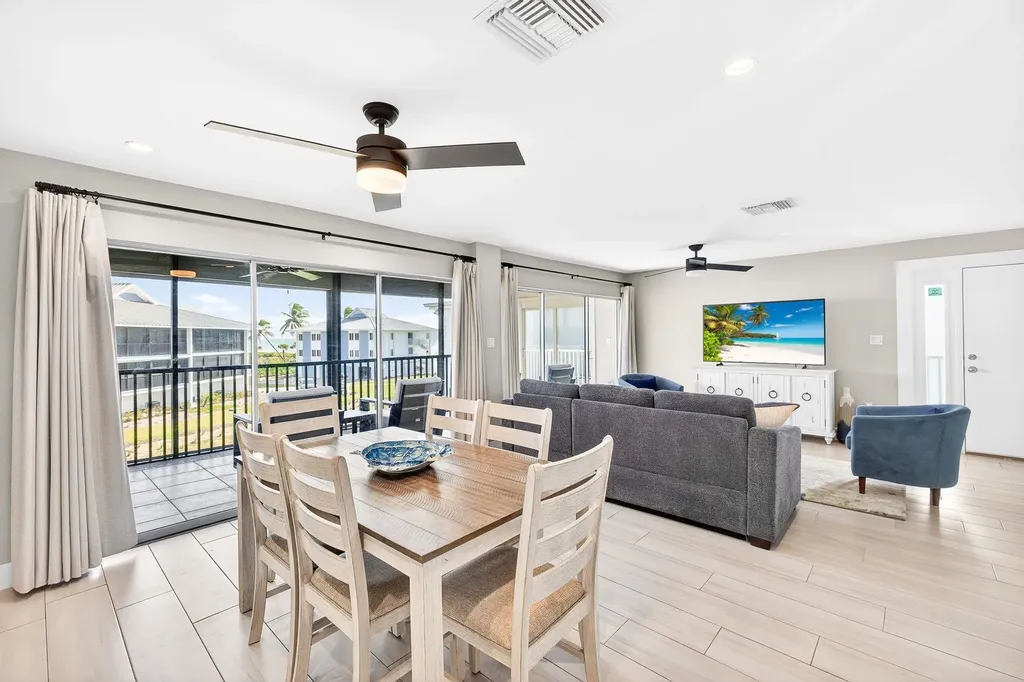 1341 Middle Gulf Drive Sanibel FL 33957