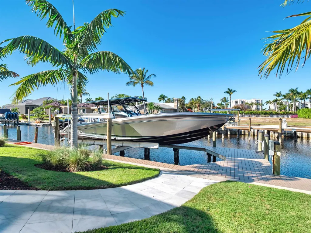 6707 Daniel Court Fort Myers FL 33908