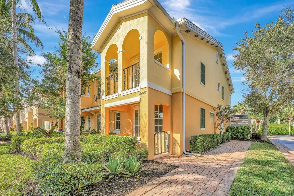 29072 Alessandria Circle Bonita Springs FL 34135
