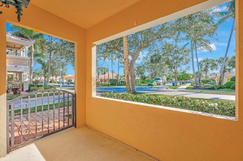 29072 Alessandria Circle Bonita Springs FL 34135