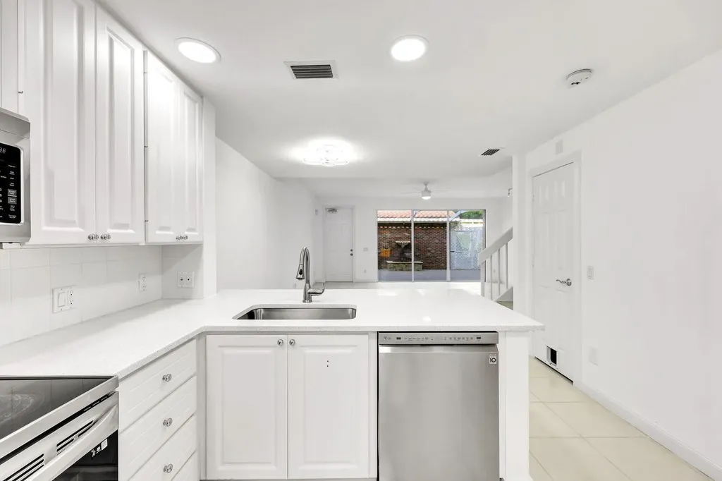 29072 Alessandria Circle Bonita Springs FL 34135