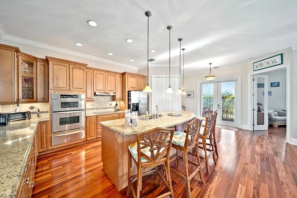 697 Spartina Court Sanibel FL 33957