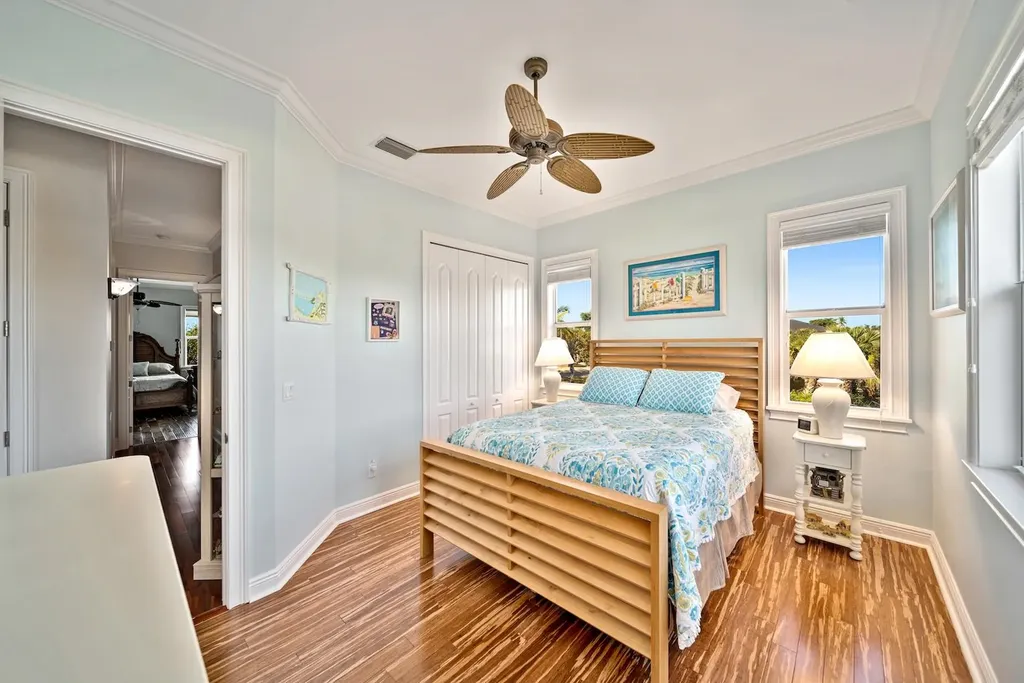 697 Spartina Court Sanibel FL 33957