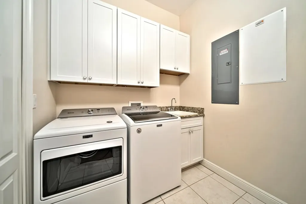 697 Spartina Court Sanibel FL 33957