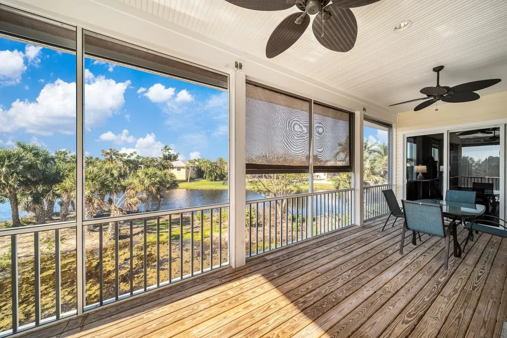 697 Spartina Court Sanibel FL 33957