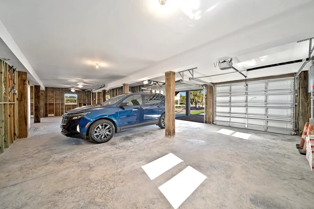 697 Spartina Court Sanibel FL 33957