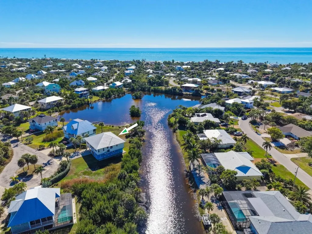 697 Spartina Court Sanibel FL 33957