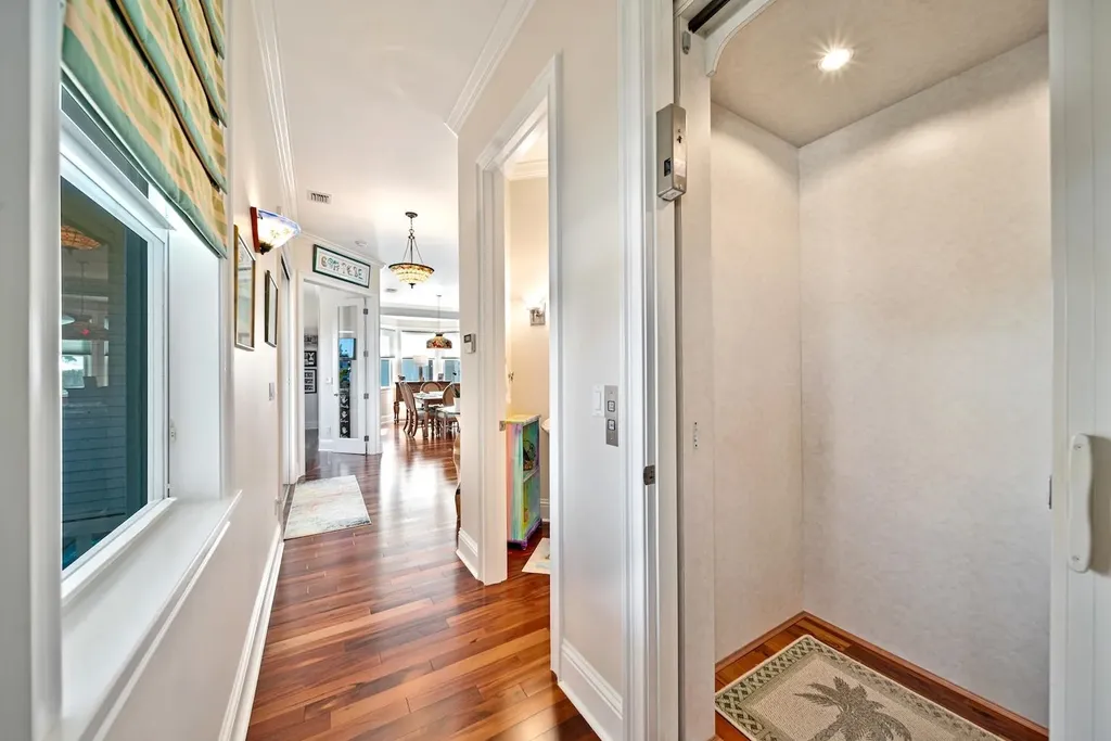 697 Spartina Court Sanibel FL 33957