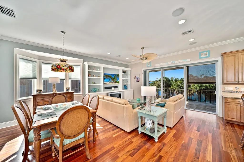 697 Spartina Court Sanibel FL 33957