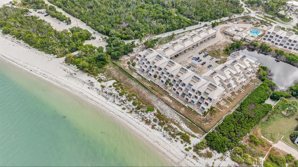 200 Periwinkle Way Sanibel FL 33957