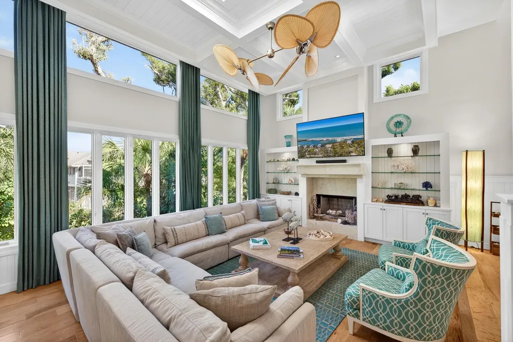 3400 W Gulf Drive Sanibel FL 33957