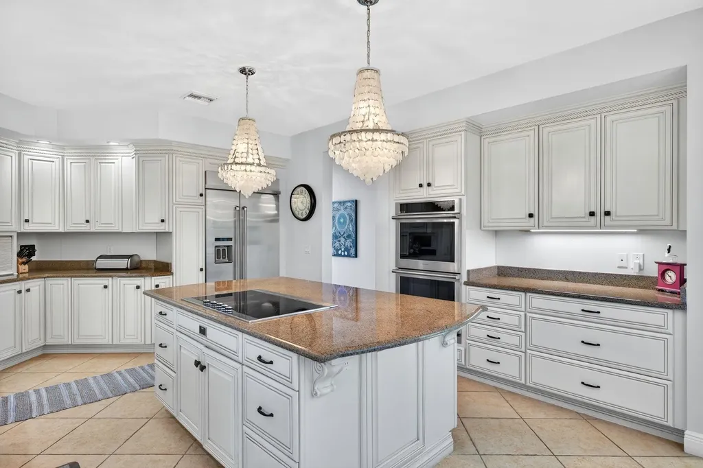 3400 W Gulf Drive Sanibel FL 33957