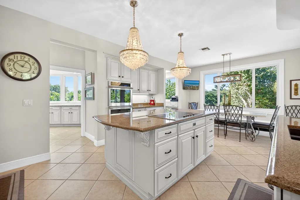 3400 W Gulf Drive Sanibel FL 33957