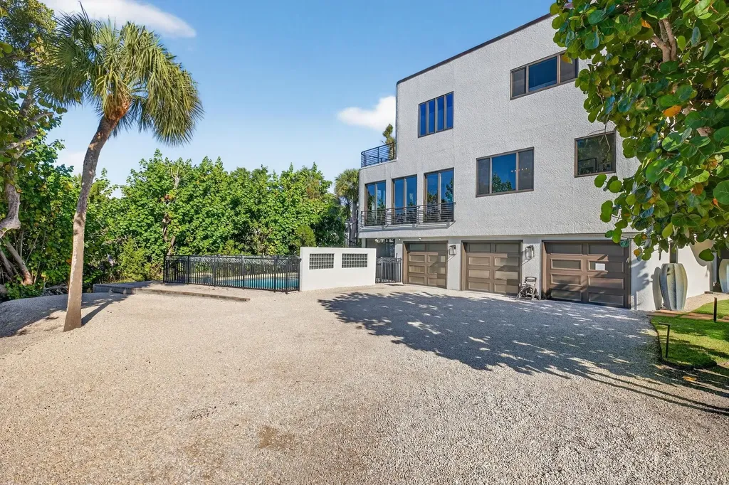 3400 W Gulf Drive Sanibel FL 33957