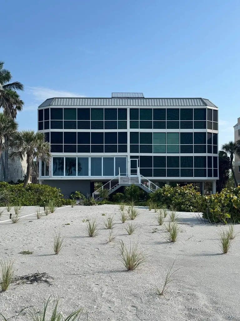 3001 W Gulf Drive Sanibel FL 33957