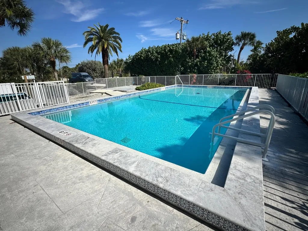 3001 W Gulf Drive Sanibel FL 33957