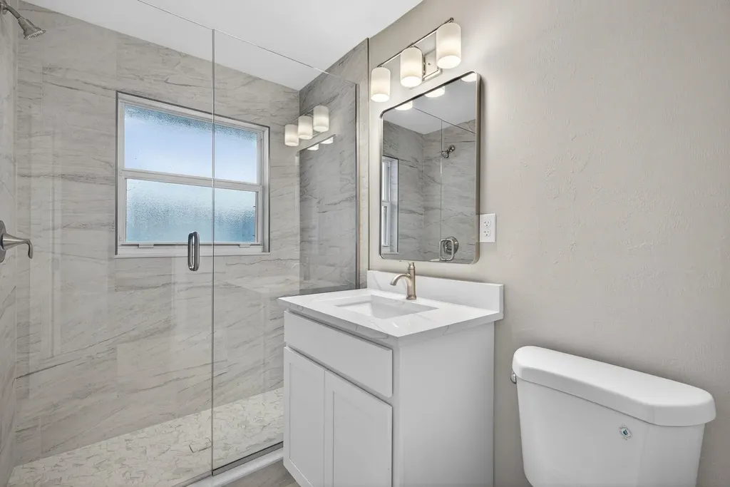 2230 Aldridge Avenue Fort Myers FL 33907