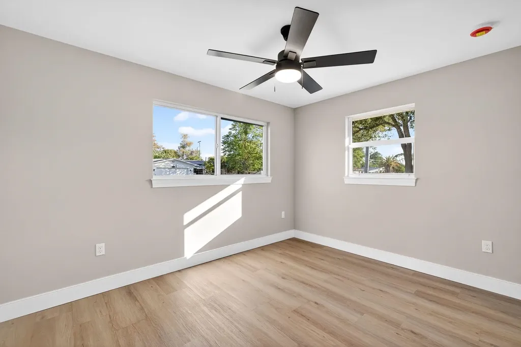 2230 Aldridge Avenue Fort Myers FL 33907