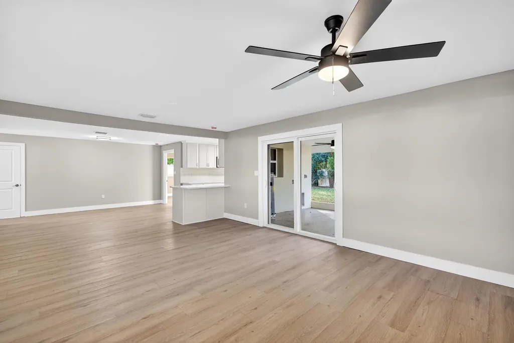 2230 Aldridge Avenue Fort Myers FL 33907