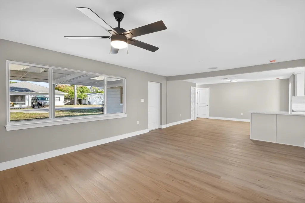 2230 Aldridge Avenue Fort Myers FL 33907