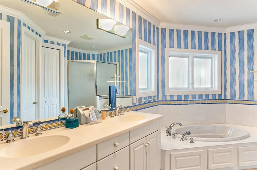 2729 Wulfert Road Sanibel FL 33957