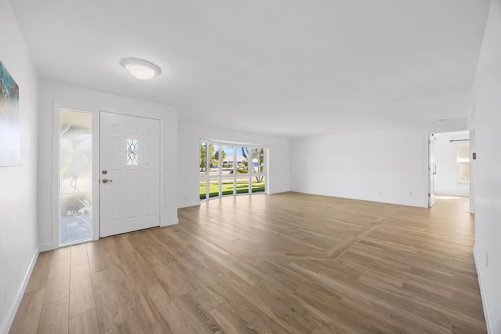 1019 Lindgren Boulevard Sanibel FL 33957