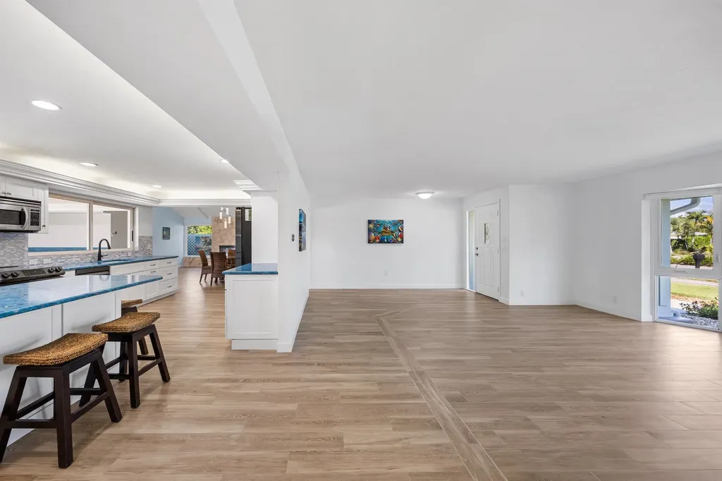 1019 Lindgren Boulevard Sanibel FL 33957