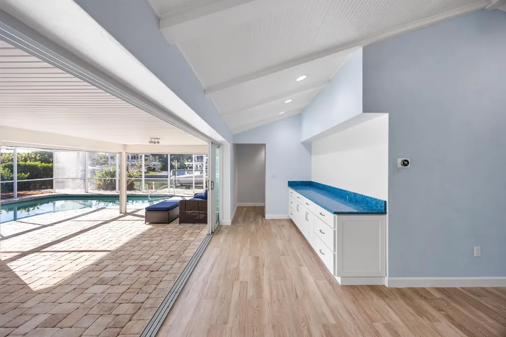 1019 Lindgren Boulevard Sanibel FL 33957