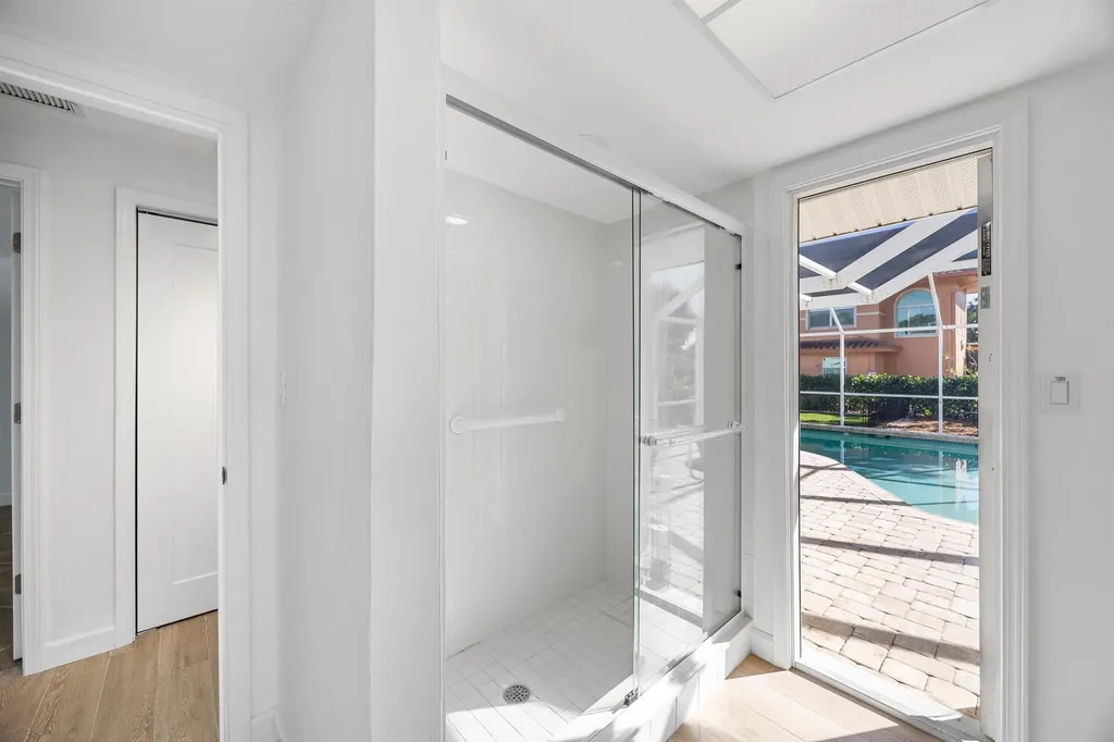 1019 Lindgren Boulevard Sanibel FL 33957