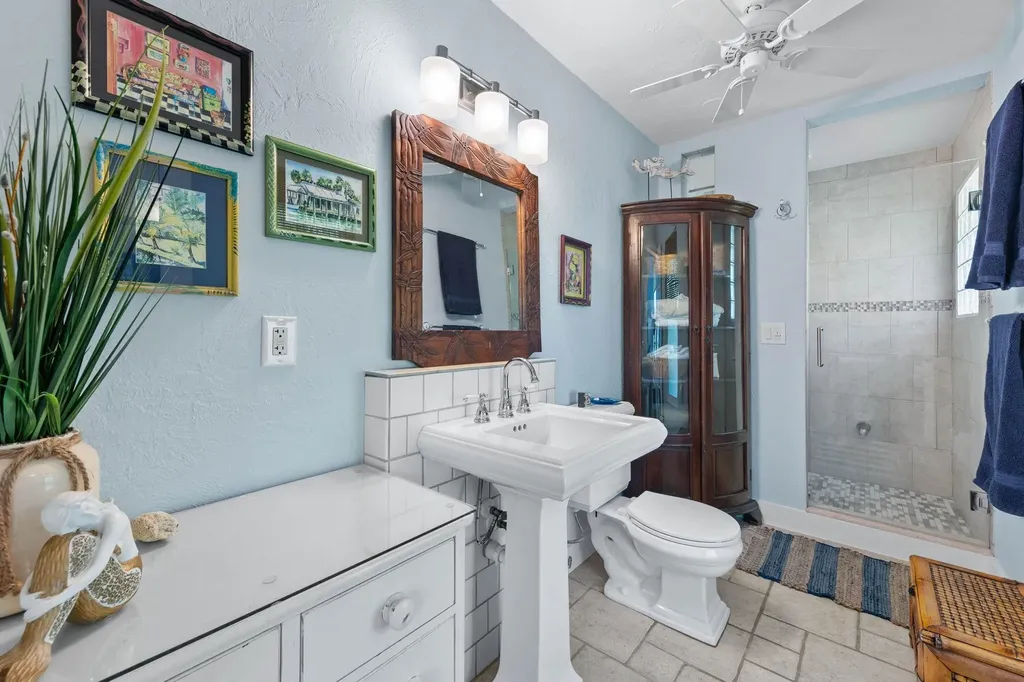 6092 Sanibel Captiva Road Sanibel FL 33957