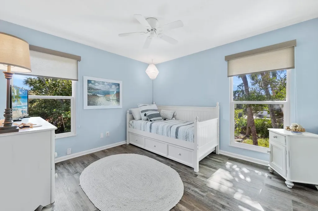 6092 Sanibel Captiva Road Sanibel FL 33957