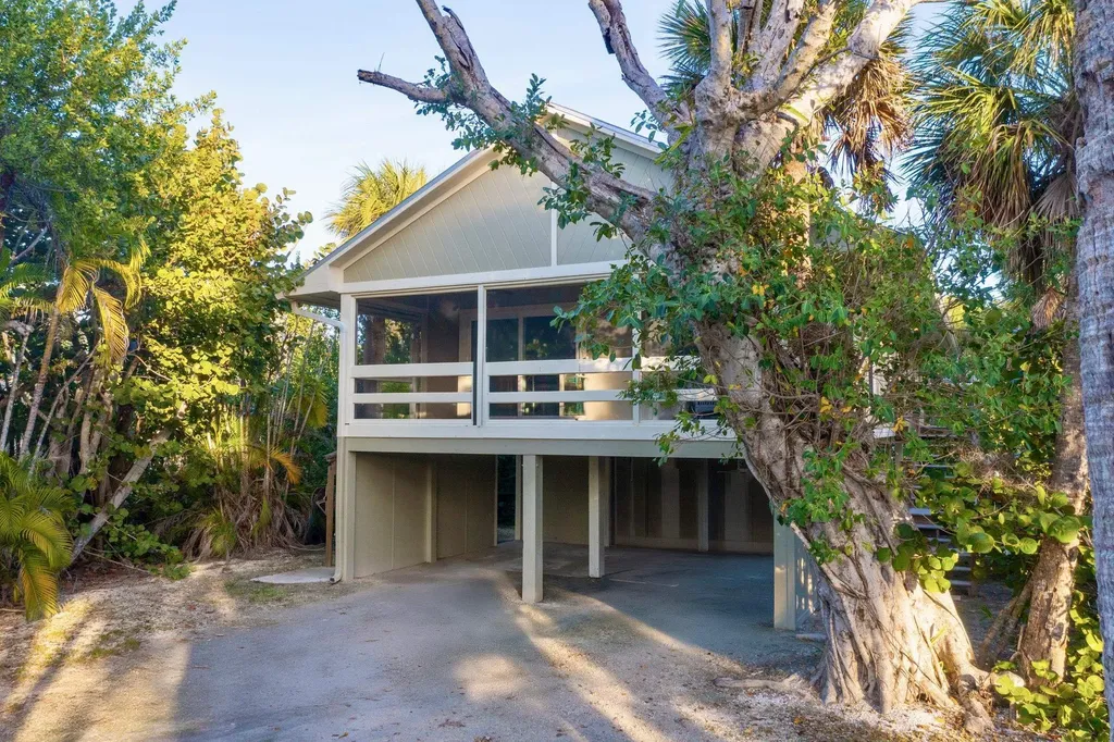 6092 Sanibel Captiva Road Sanibel FL 33957