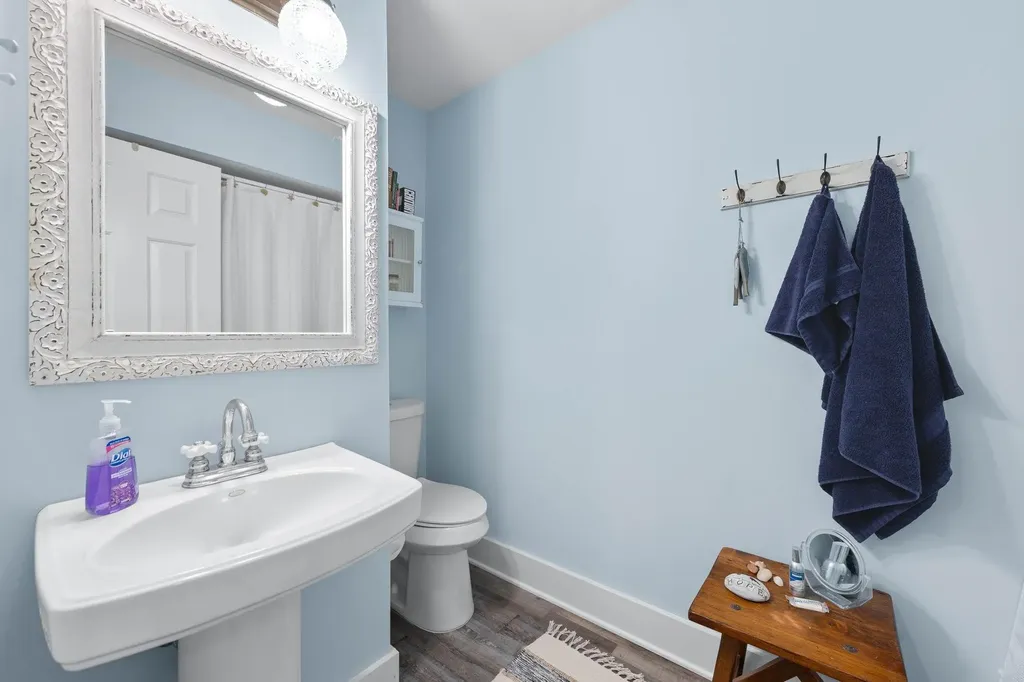 6092 Sanibel Captiva Road Sanibel FL 33957