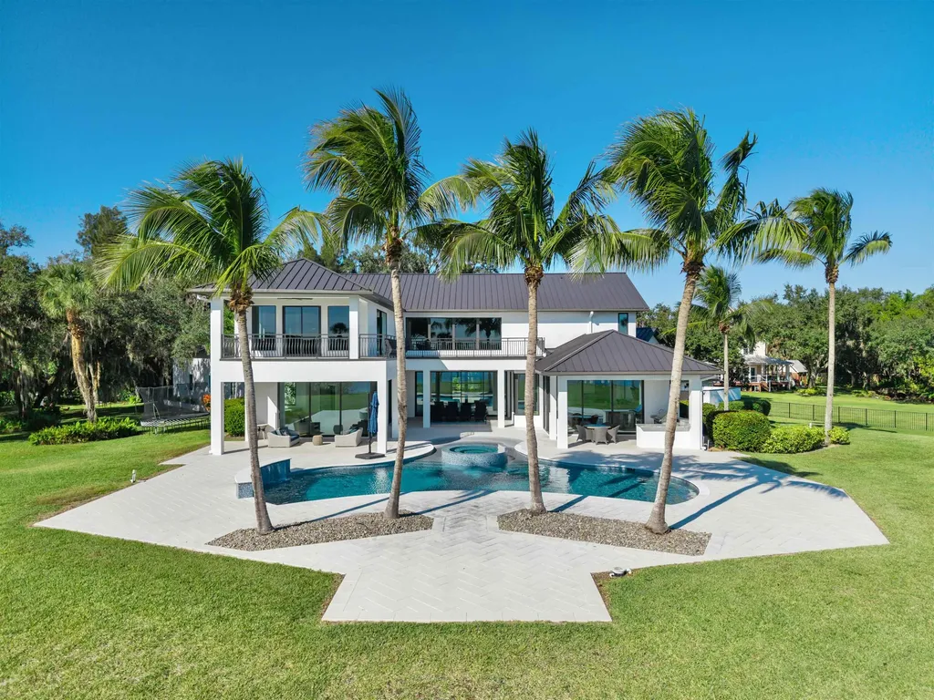 18090 N Olga Drive Alva FL 33920